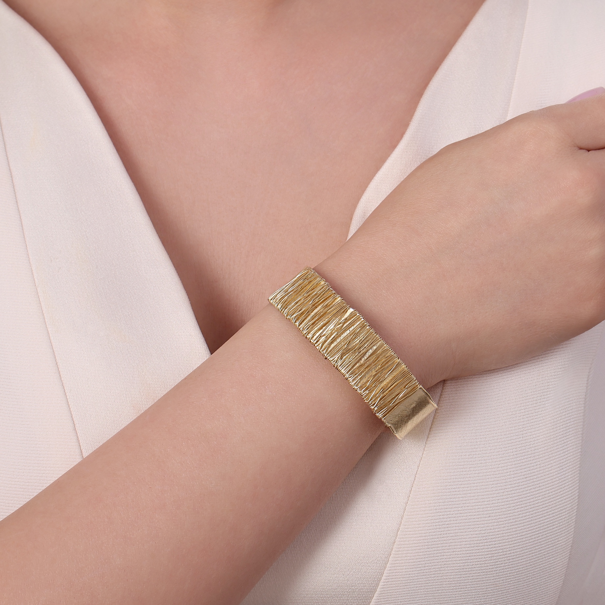 Sun Collection Thin Wire Textured Gold Plated Bangle Silver Bracelet