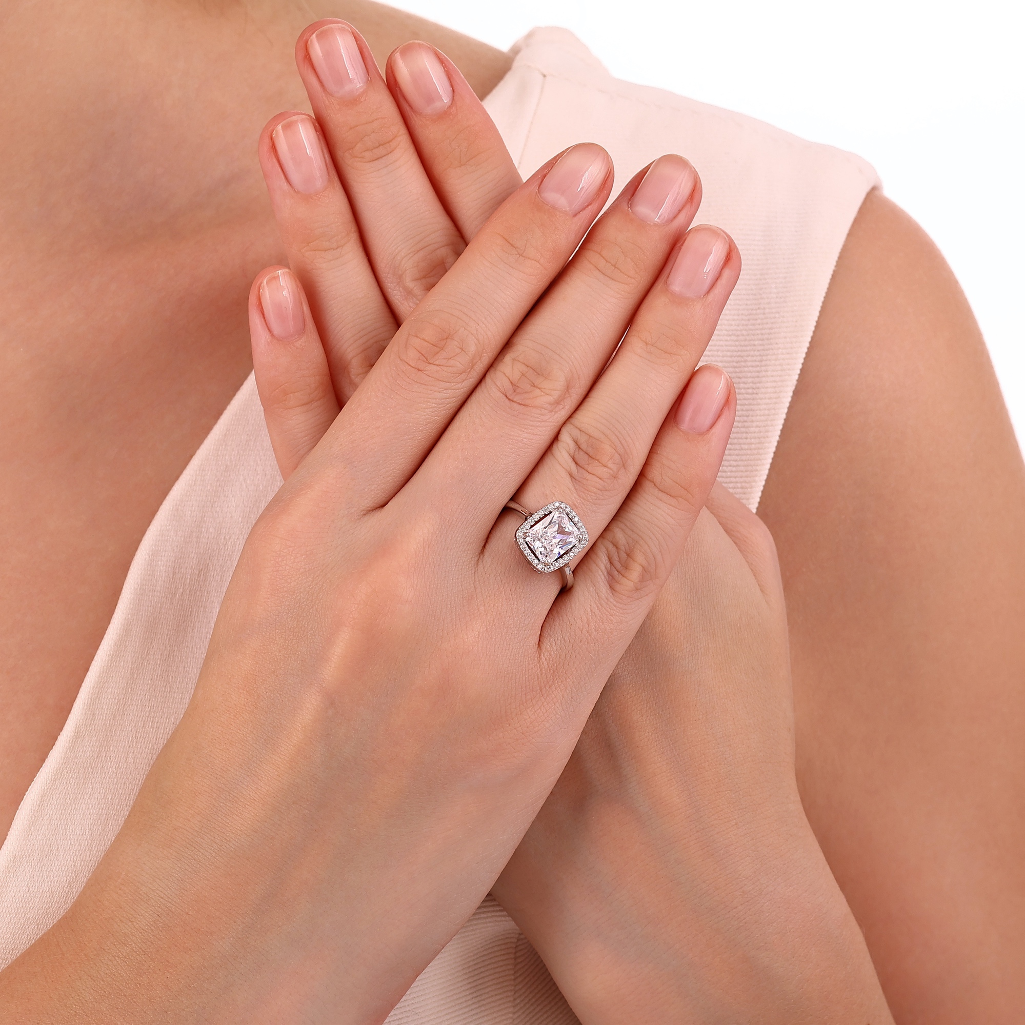 Gift Collection Square Stone Halo Ring
