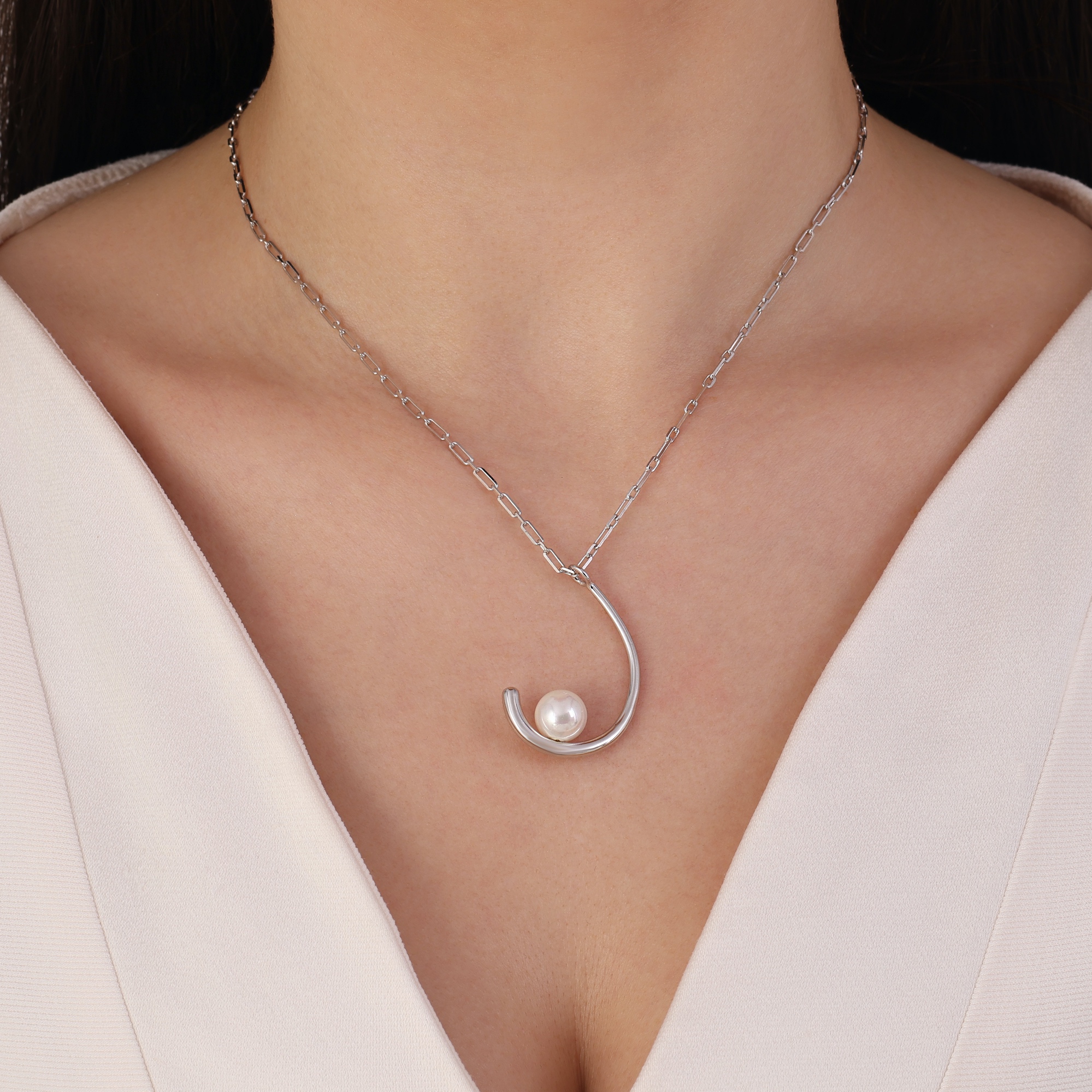 Колье Gift Collection с жемчугом и современным дизайном