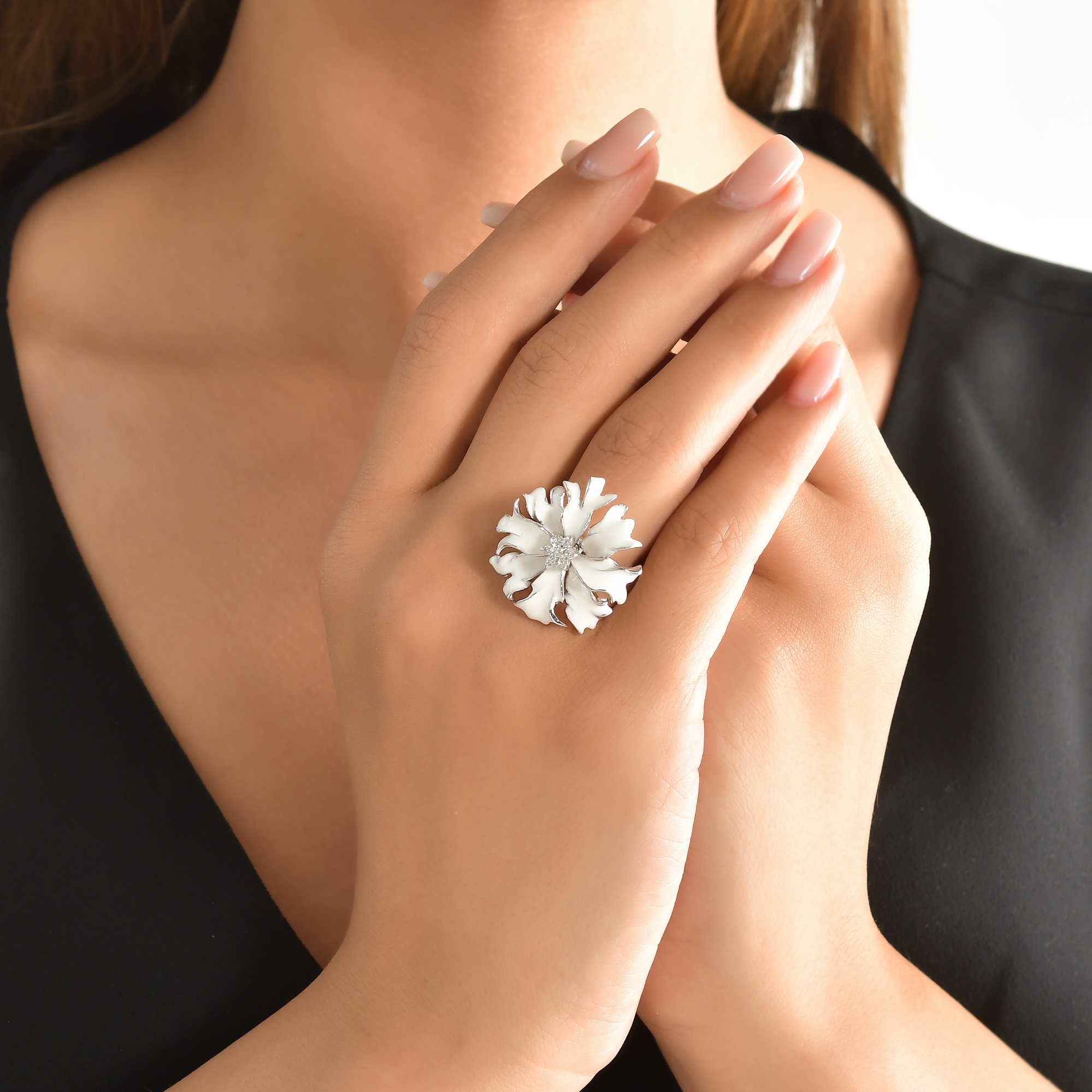 White Dreams Collection White Flower Shaped Ring with Stone Detail